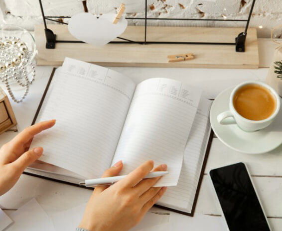 How to Pre-Plan for a Successful 2025 by Not Spending All Your Money in December