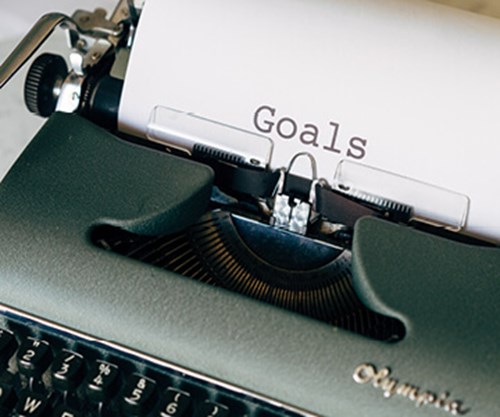 How To Set New Year Goals and Stay On Track